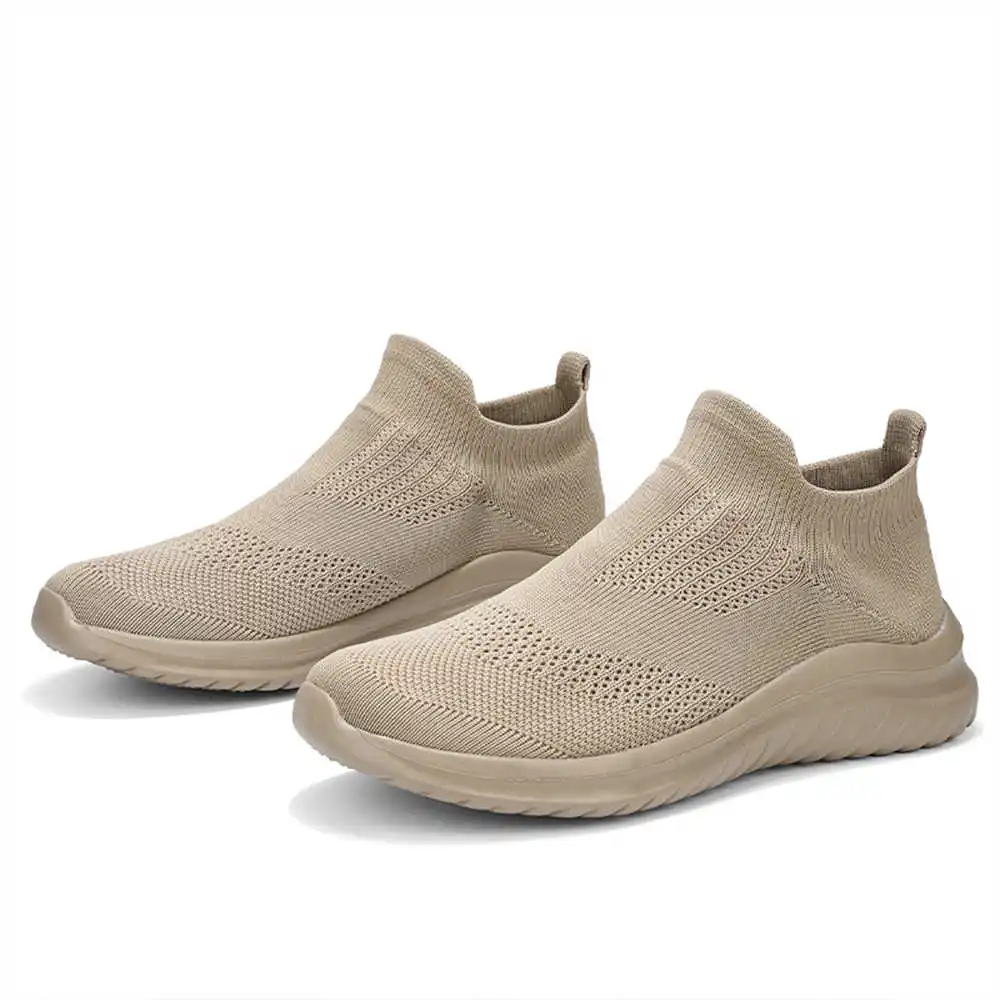 Beige Soft New Novelty Tennis  - огляд і ціна Vintage Fashion Resale
