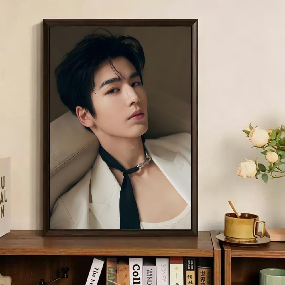 Actor Z-Zhang Linghe Painting  - огляд і ціна Vintage Fashion Prints For Wall