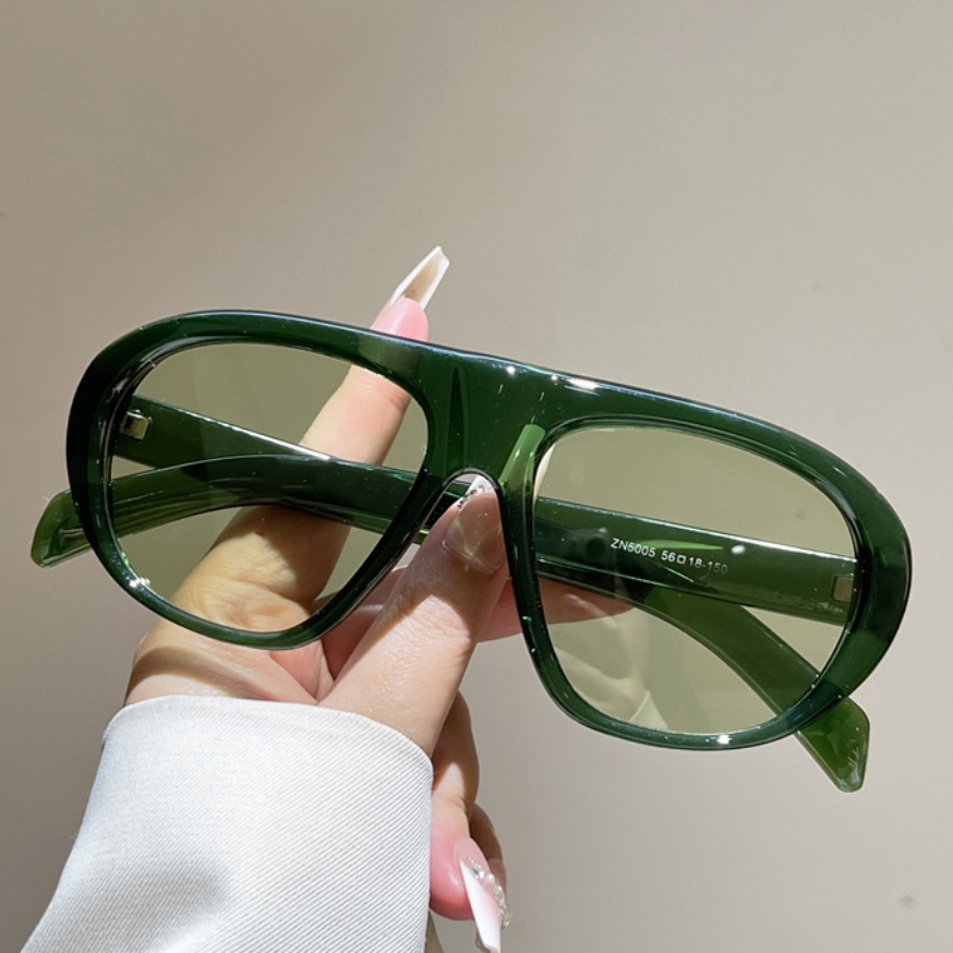 New Oversized Pilot Sunglasses - огляд і ціна Vintage Fashion Brands